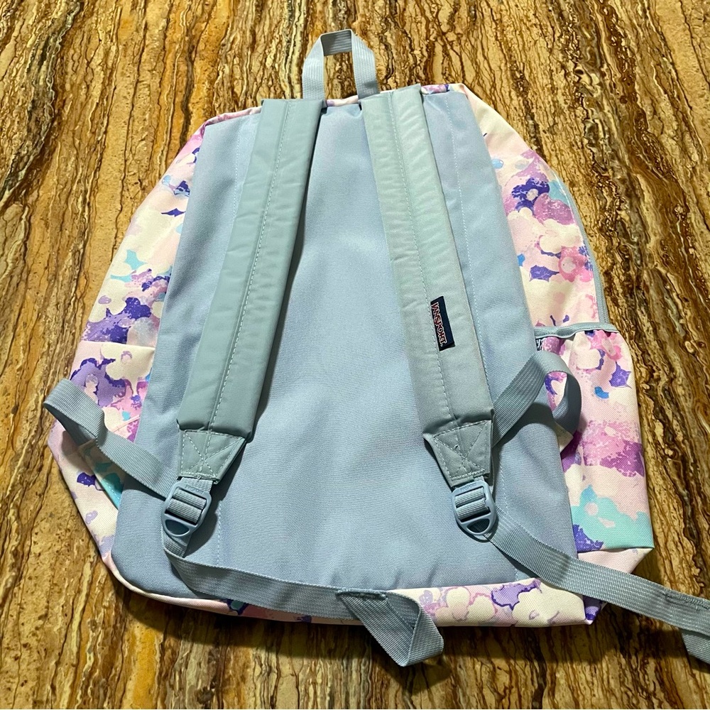 JanSport - Picture 3 of 4